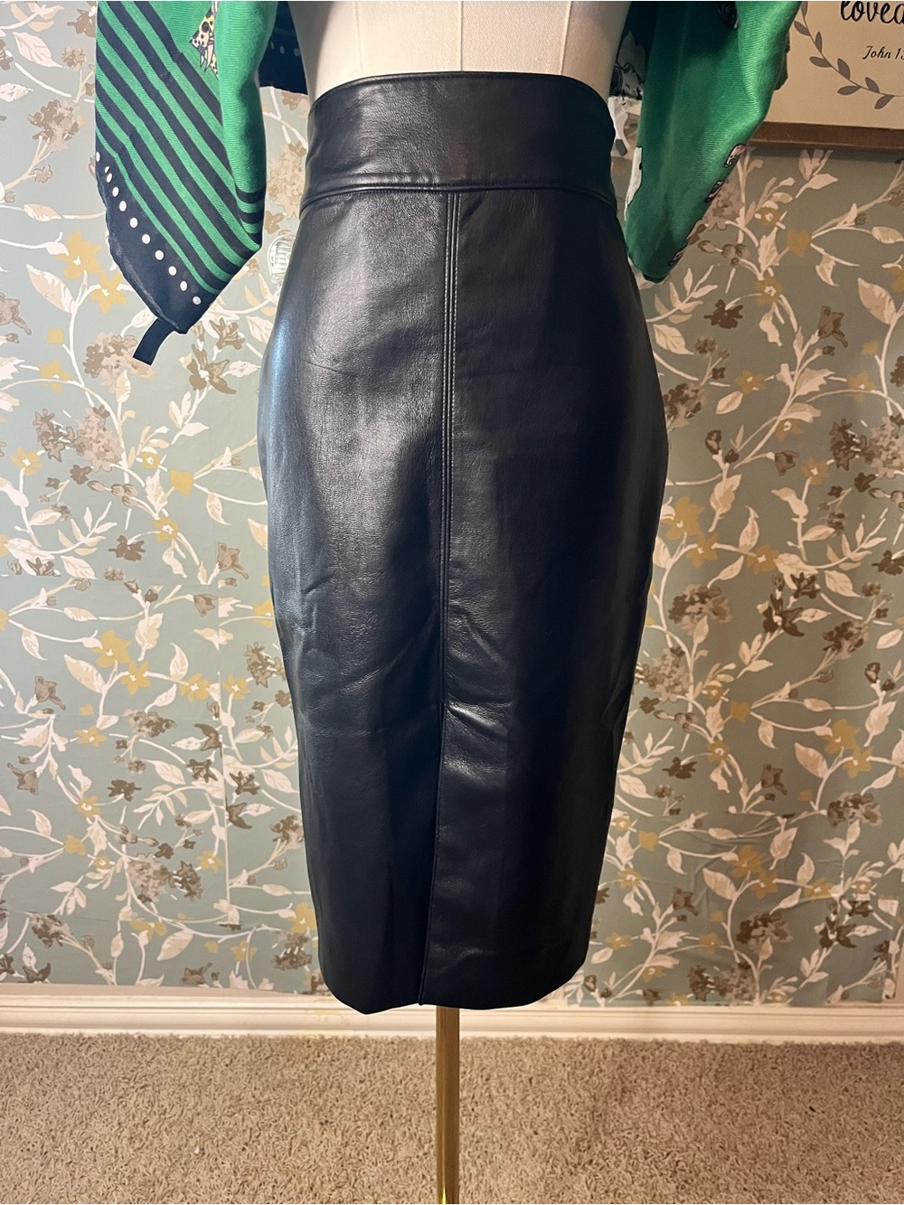 Babaton Aritzia Pencil Skirt Size 00